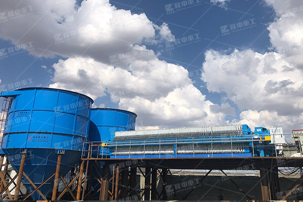 100平方污泥脫水壓濾機(jī)處理量是多少？